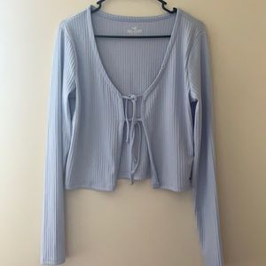 Blue Hollister top
